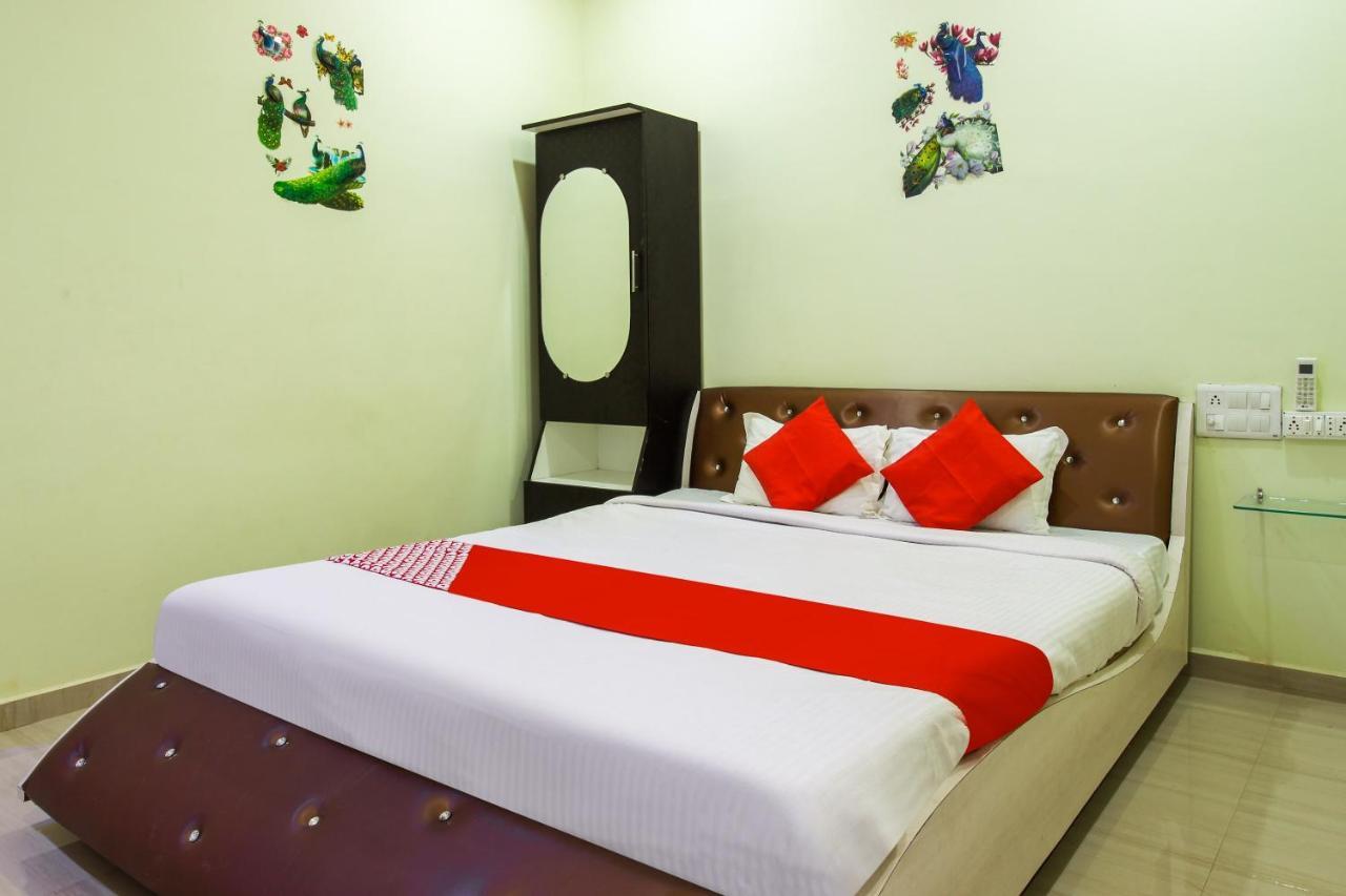 Oyo 70694 Hotel Green Park Resort Silari Екстер'єр фото